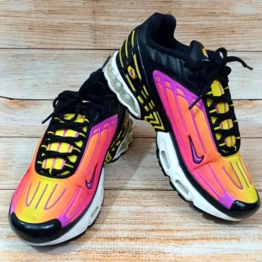 Nike Air Max Plus 3 III GS Black Hyper Purple CD6871-005 Shoes 7Y Women 8.5